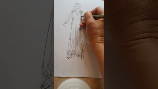 РИСУЮ ФИГУРУ ДЕВУШКИ В ОДЕЖДЕ🎨🧍♀️