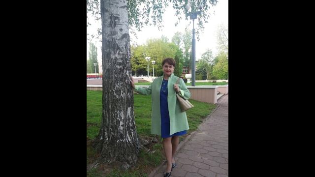 Татьяна Ватаман читает стихотворение Б. Ахмадулиной Не уделяй мне много времени