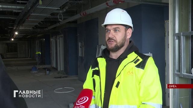 Оборудование весом в 20 тонн подняли сегодня на крышу многопрофильного медцентра орловской больницы
