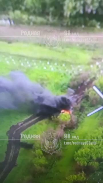 🇷🇺⚔️🇺🇦Враг на Bradley попытался прорваться к курскому Тёткино, но его встретил ивановский десант