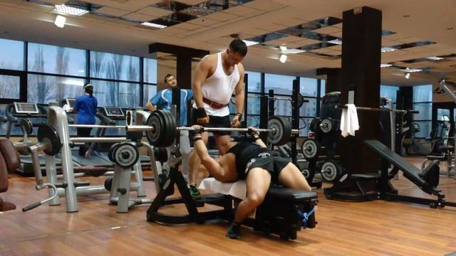 Жим с груди  160x1. Новый личный рекорд! ))