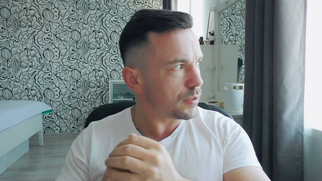 Помолодел или нет / Ну хоть так Маркуша ходит в магазин и к друзьям / Подходит такое? / Жизнь