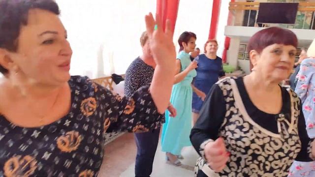 Я принесу тебе розы любви...... 27.04.25.
