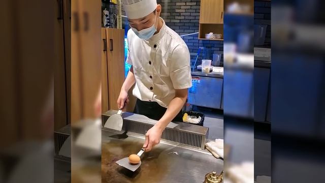 u5gkN5OywqQ - Lifestyle Beautiful Train Teppanyaki street food,restaurant,BBQ,Pub street#Short#Short