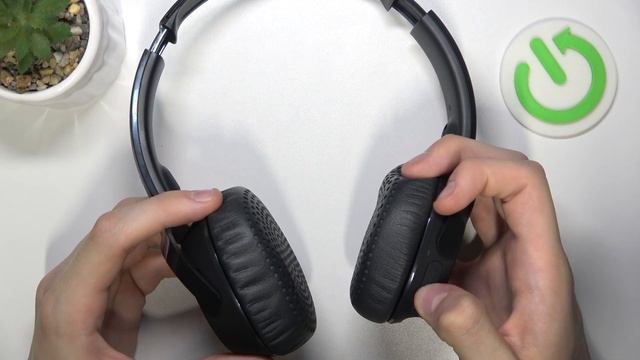 Skullcandy Riff Wireless 2 | Как подключить два устройства к наушн?