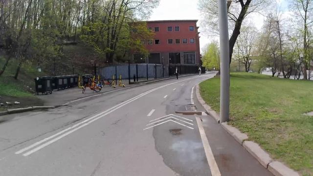 Поездка на велосипеде на парад трамваев