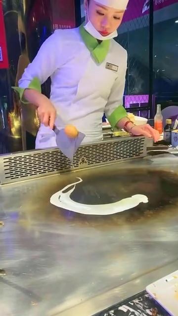prg6aqhYN1U - Lifestyle Beautiful Train Teppanyaki street food,restaurant,BBQ,Pub street#Short#Short