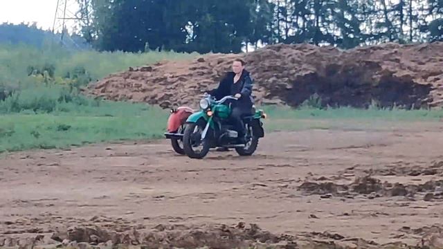 Грязевой Урал/Днепр покатушки по деревне и полям. [Dirty ?