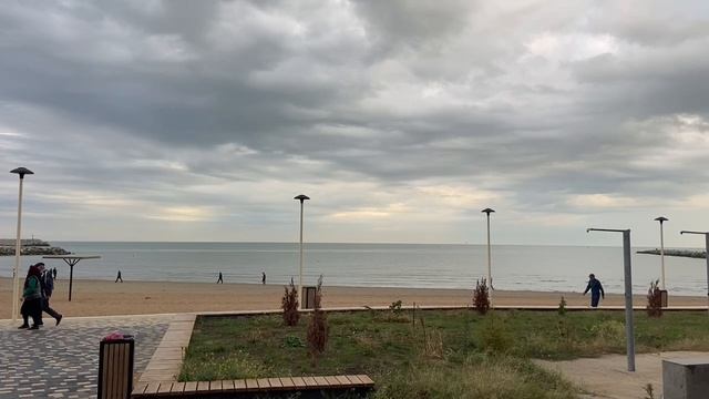 Каспийское море! набережная пляж! Чистейшая Вода и свежий воздух!