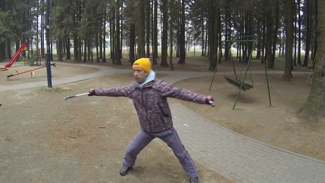 Запись разминки перед тренировкой с палками в л/п Медв