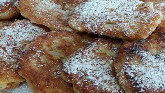 Оладьи из кабачка и яблока