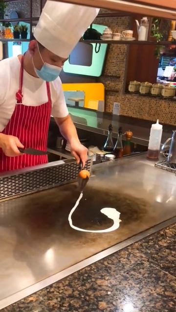 --nemaEzi6Y - Lifestyle Beautiful Train Teppanyaki street food,restaurant,BBQ,Pub street#Short#Short