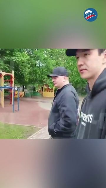 Комику Нурлану Сабурову предписано покинуть РФ за нарушение миграционного законодательства