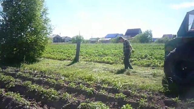 Вездеход Витязь вытаскивание столбов.