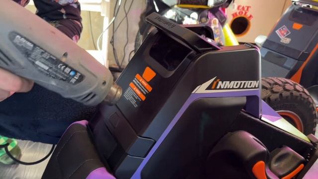 Сидение на моноколесо INMOTION v14 от Кругляка!!!! Это лучшее