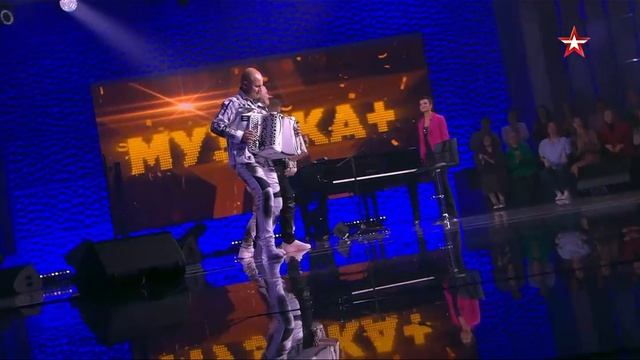 🪗 Танго на трёх баянах — звучит неожиданно?

Сергей Войтенко с «Баян Микс». Полная версия.