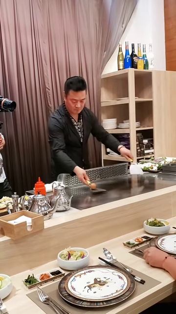 N9ktEDNXGls - Teppanyaki on street food,restaurant,BBQ,Pub street#Short#Shorts