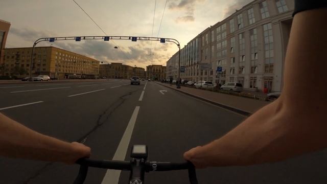 Обгоняем незнакомцев из потока | Женский велозаезд