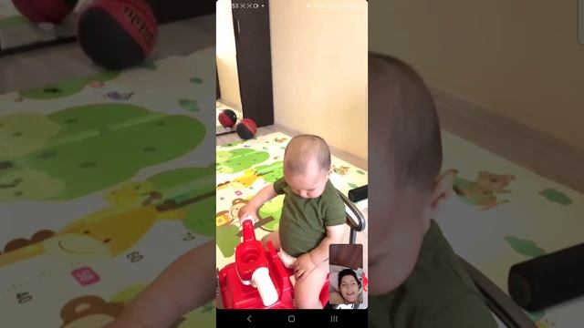 На видео связи с бабушкой Олей