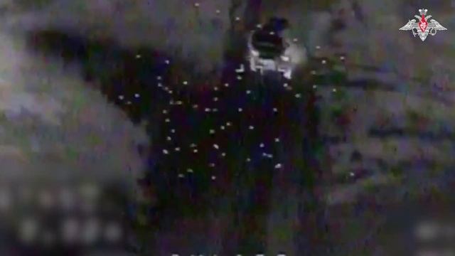 Кадры боевой работы операторов FPV-дронов