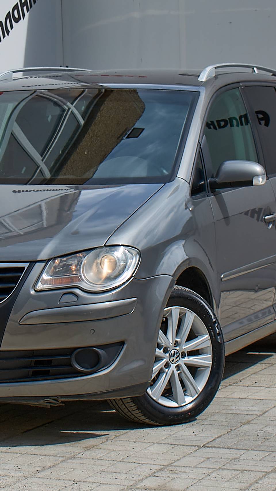 Обзор на Volkswagen Touran Минивэн 5-дв. 1.4 TSI MT 2007г