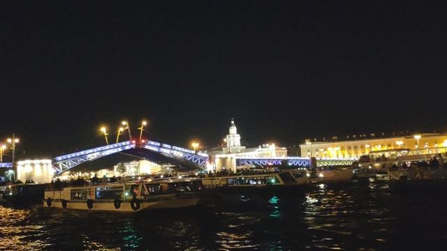 Нева ночью