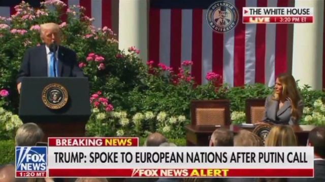 Трамп: Путин сказал, что он очень уважает мою жену

Я ответил: а как же я? Мне Мелания больше нравит