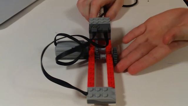 Робот 2 Волчок