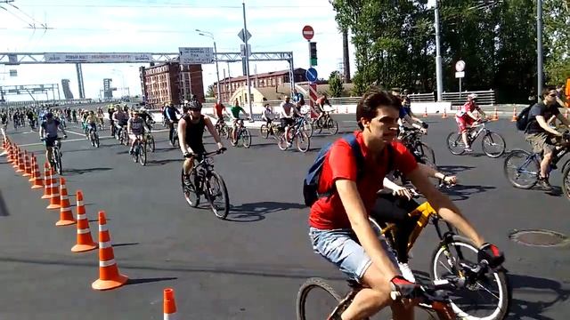 Большой велопарад 2018 мост Бетанкура