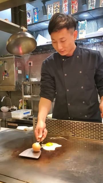 OuYAcpGhtNw - Lifestyle Beautiful Train Teppanyaki street food,restaurant,BBQ,Pub street#Short#Short