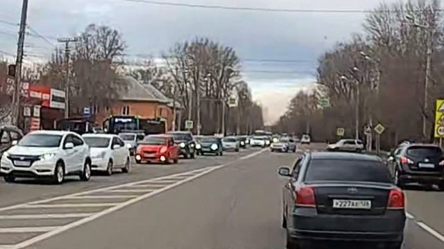 #ПДД. г. Иркутск. Поворот налево под знак только направ?