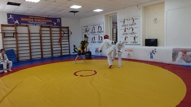 Ким Аким 1 бой Всестилевое каратэ
