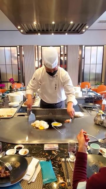 w_6lqOYKKyY - Lifestyle Beautiful Train Teppanyaki street food,restaurant,BBQ,Pub street#Short#Short