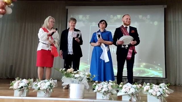 Последний звонок 9 кл СЧАСТЛИВЫЕ МОМЕНТЫ