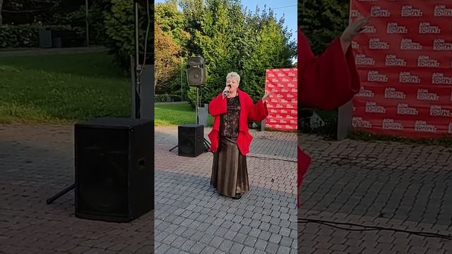 Все по накатанной неслось.