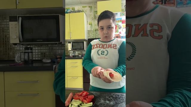 готовлю 🧑🍳 шаурму