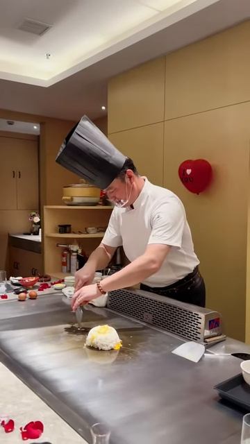 rvcx-2GIXGo - Teppanyaki on street food,restaurant,BBQ,Pub street#Short#Shorts