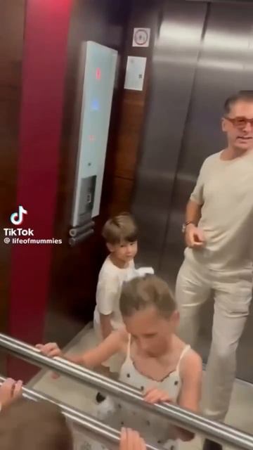 Приземлил батю