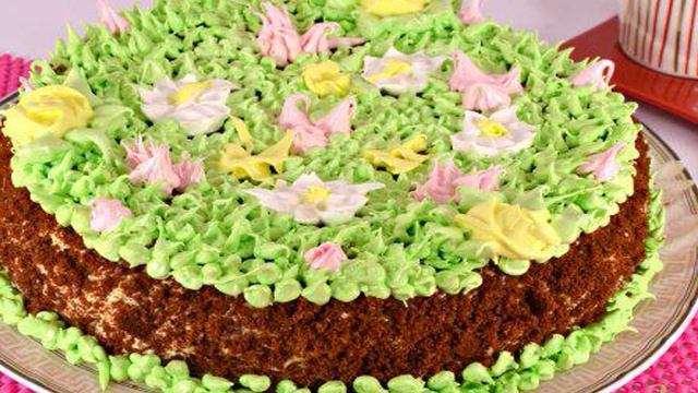 Медовый торт с заварным кремом и шоколадом