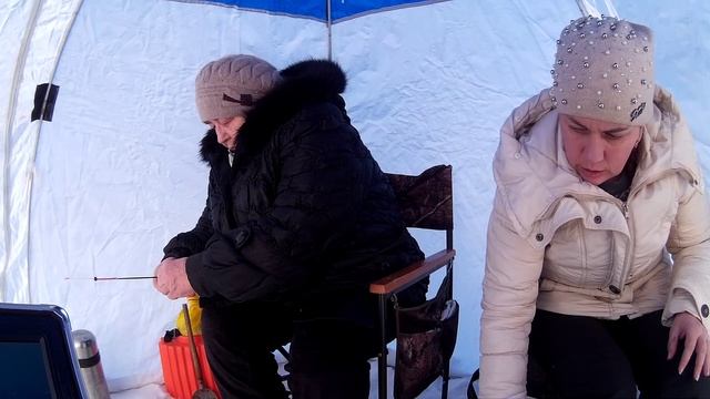 Хомутовские рыбачки