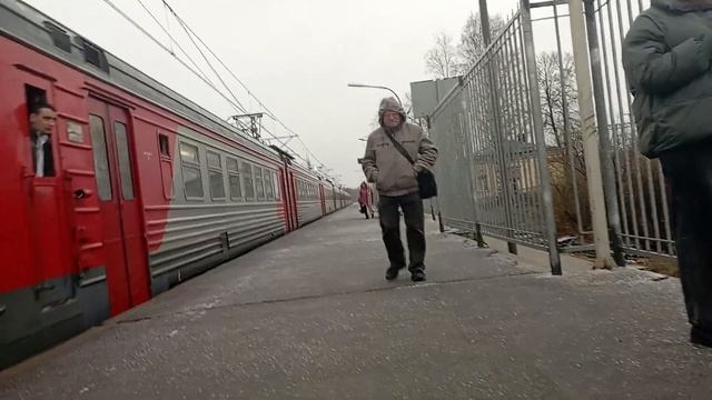 3 апреля 2024 Электропоезд эт2м-128 Сообщением Шапки-Санкт