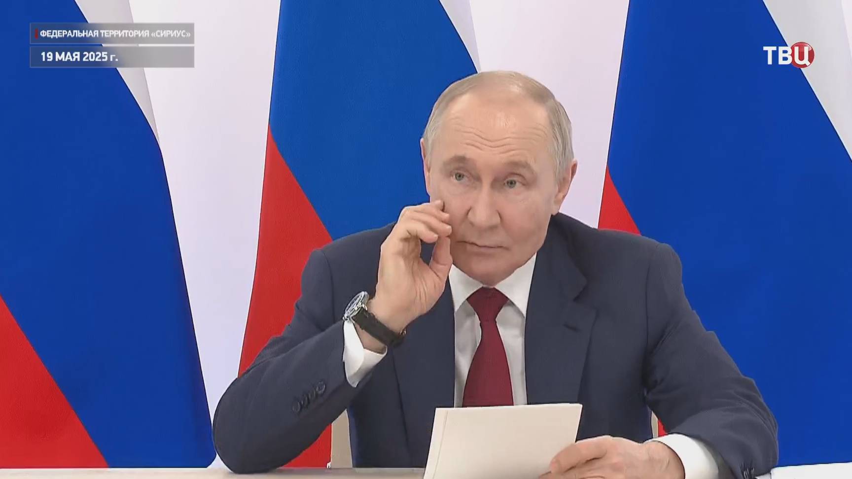 Путин осмотрел экспозиции образовательного центра "Сириус" / События на ТВЦ