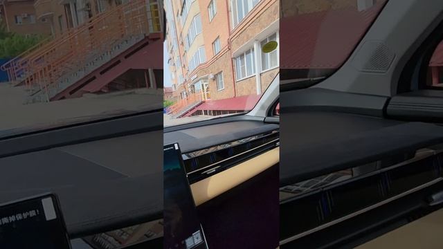 1000215941.mp4