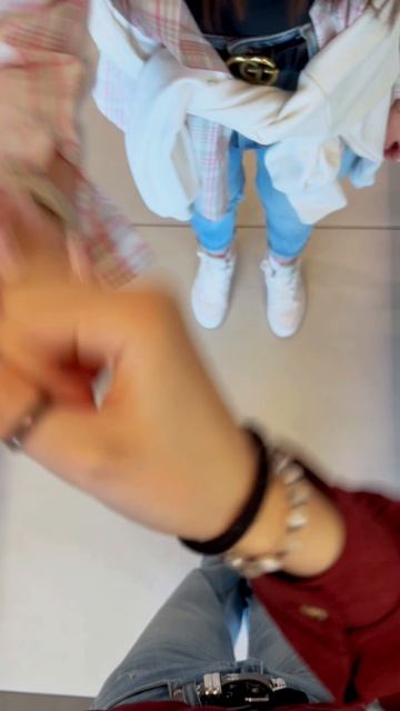 😻