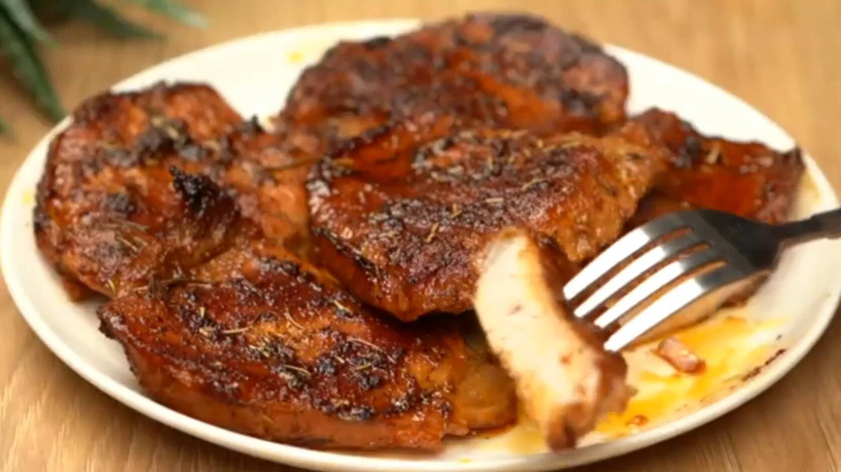 Сочный свиной стейк, который ВАС ПОРАЗИТ вкусом! 😍🍖
