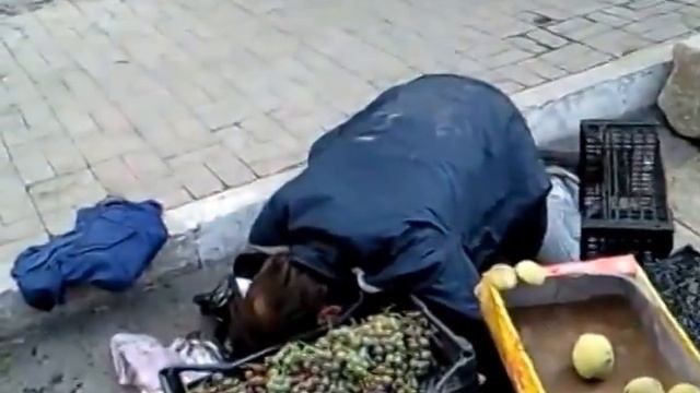 Мужик по чем Сливы