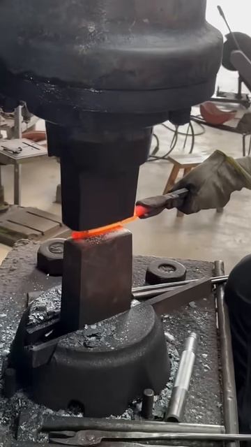 Forging Red-Hot Steel with Heavy Machinery - Crafting Tools So Satisfying!