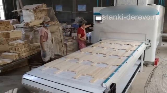 HAMANN Profipress M - это высокопроизводительный ТВЧ пресс для склейки мебельного щита