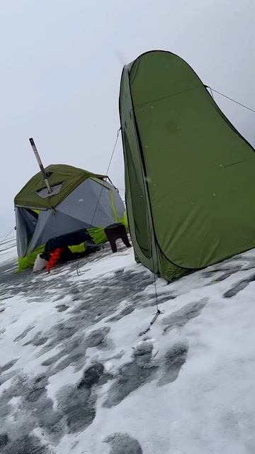 Рыбалка в Беларуси со льда весной🎣