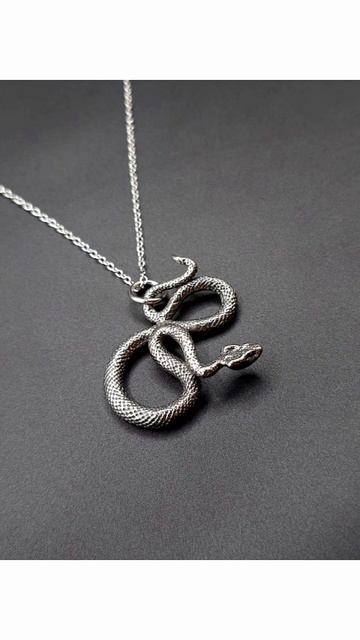 Крупный кулон "Ползучий змей" из коллекции Animalistics от StarfallShop